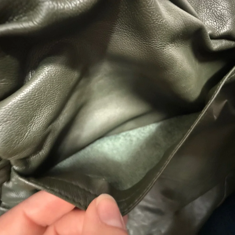 Two Cumberland Faux Leather Shorts Womens Medium Olive Green Elastic‎ Waist NWT